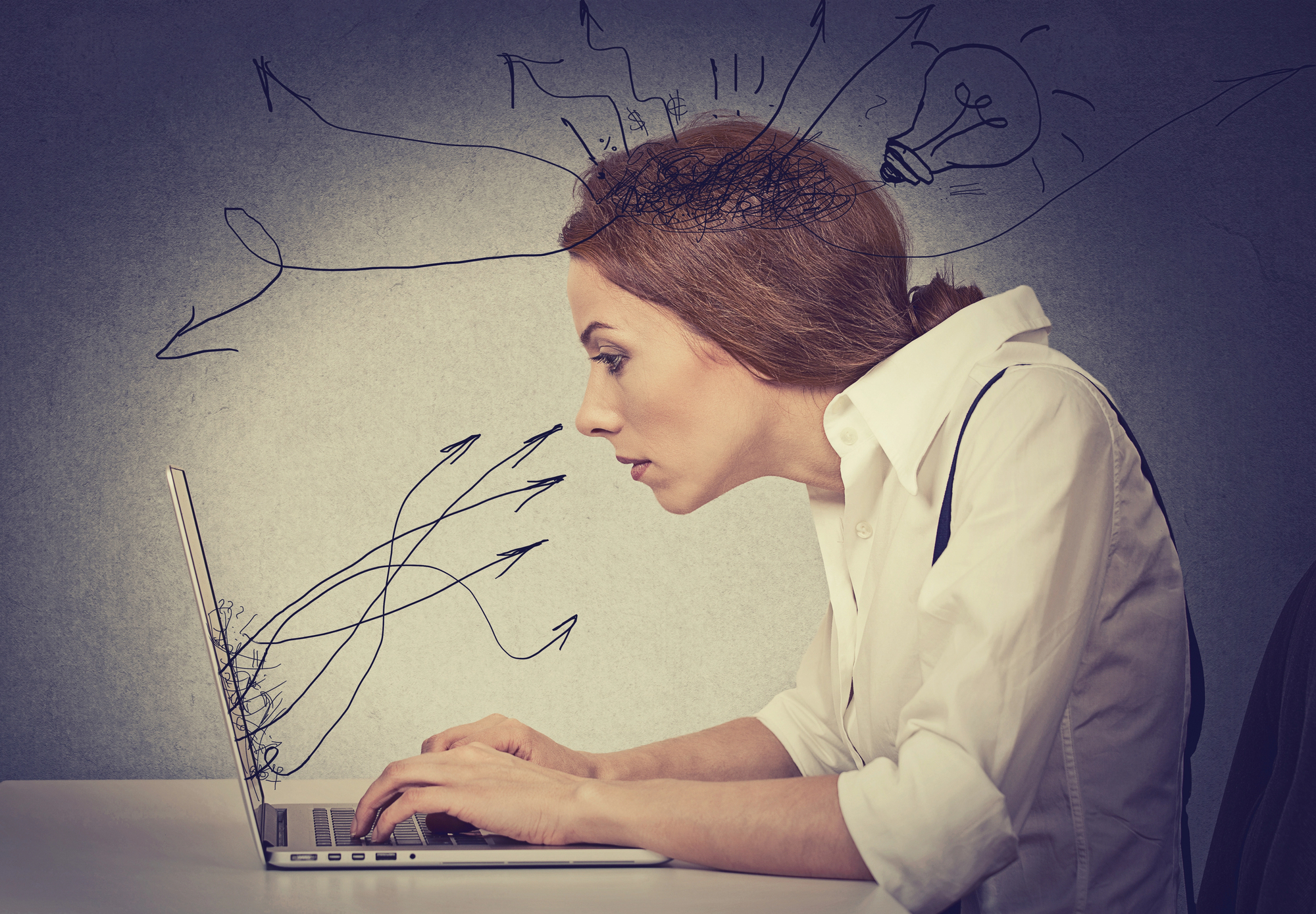 Rückenbeschwerden am arbeitsplat, falsches Sitzen